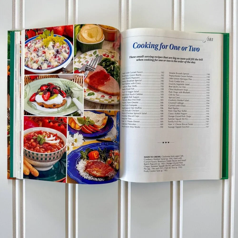 2003 Taste of Home Annual Recipes Hardcover Vintage Cookbook | 548 Recipes